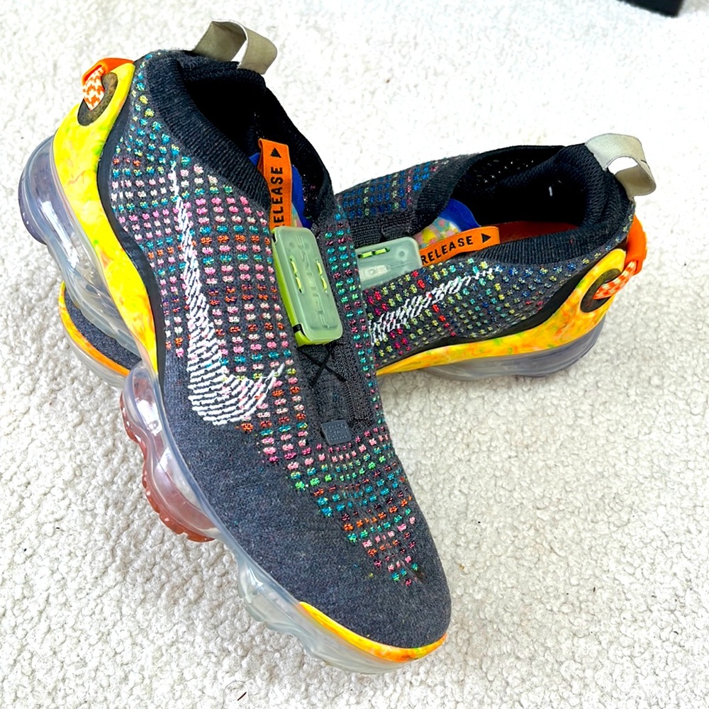 Nike Vapormax Exclusive Limited Women8.5/Youth7